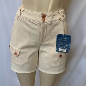 DEMOCRACY Jeans Women’s Yellow Cargo Shorts Size 6 Raw Double Button Hems NWT